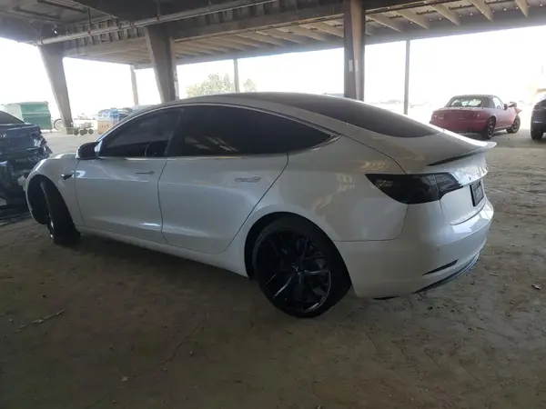 5YJ3E1EB7LF638816 2020 TESLA MODEL 3 - Image 2