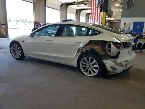5YJ3E1EB7LF640615 2020 TESLA MODEL 3 - Image 2