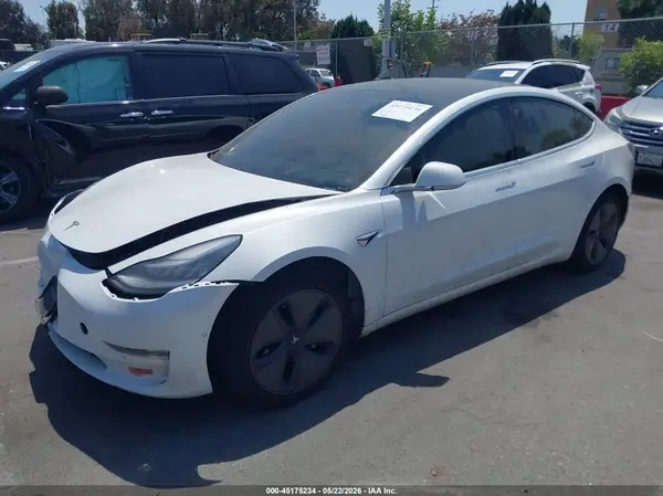 5YJ3E1EB7LF651601 2020 TESLA MODEL 3 - Image 2