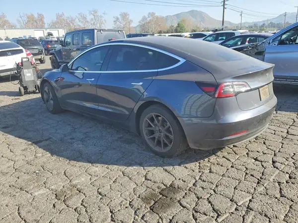 5YJ3E1EB7LF664087 2020 TESLA MODEL 3 - Image 2