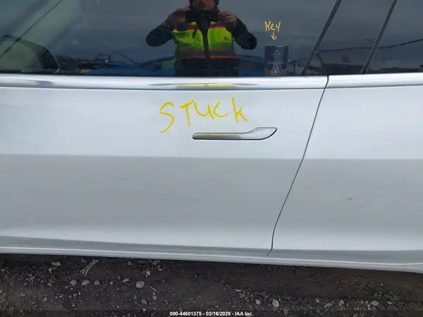 5YJ3E1EB7LF665434 2020 TESLA MODEL 3 - Image 8
