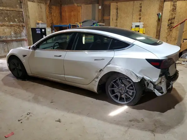 5YJ3E1EB7LF665613 2020 TESLA MODEL 3 - Image 2