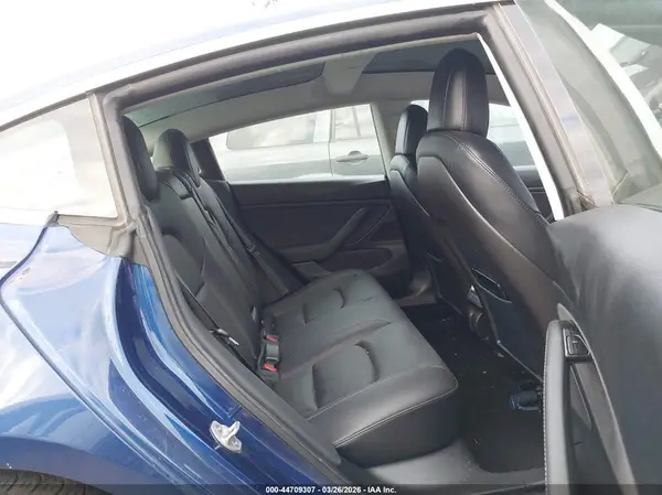 5YJ3E1EB7LF667605 2020 TESLA MODEL 3 - Image 8