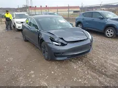 5YJ3E1EB7LF717418 2020 TESLA MODEL 3