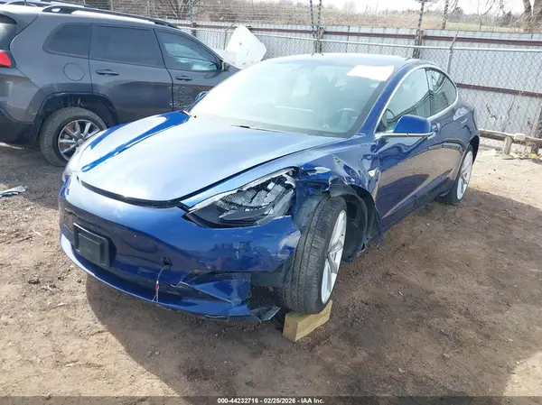 5YJ3E1EB7LF735613 2020 TESLA MODEL 3 - Image 2