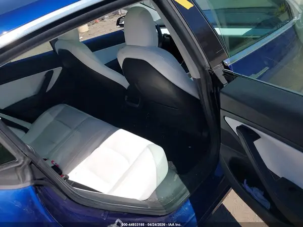 5YJ3E1EB7LF769695 2020 TESLA MODEL 3 - Image 8