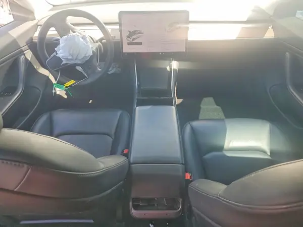 5YJ3E1EB7LF807278 2020 TESLA MODEL 3 - Image 8