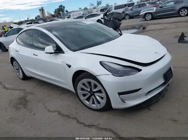 5YJ3E1EB7MF001751 2021 TESLA MODEL 3 - Image 1