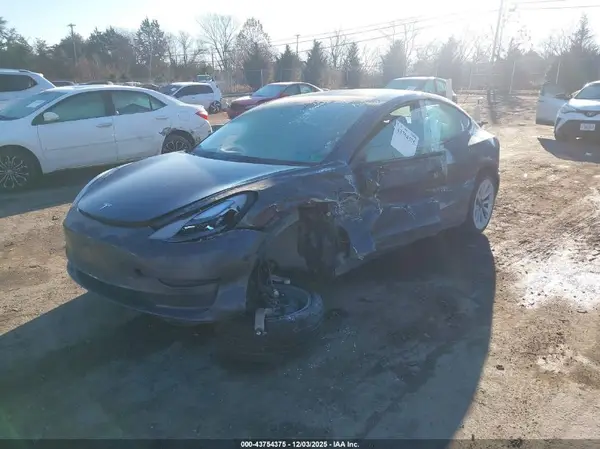 5YJ3E1EB7MF015293 2021 TESLA MODEL 3 - Image 2