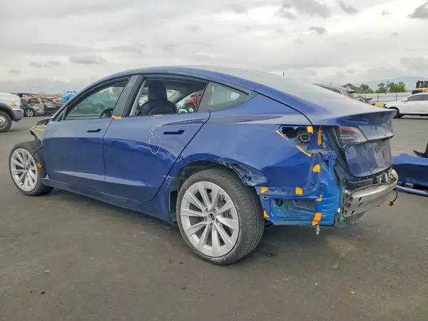 5YJ3E1EB7MF015326 2021 TESLA MODEL 3 - Image 2