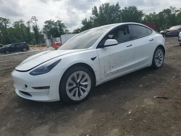 5YJ3E1EB7MF032563 2021 TESLA MODEL 3 - Image 1