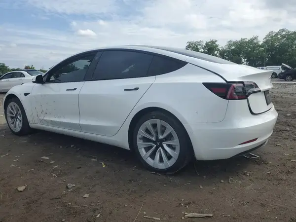 5YJ3E1EB7MF032563 2021 TESLA MODEL 3 - Image 2