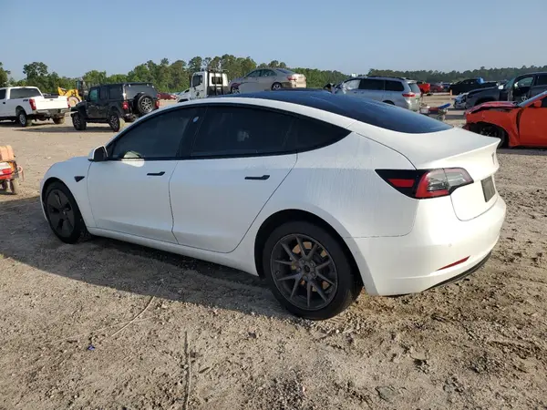 5YJ3E1EB7MF044096 2021 TESLA MODEL 3 - Image 2