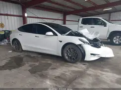 5YJ3E1EB7MF044518 2021 TESLA MODEL 3