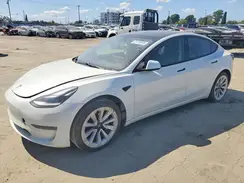 5YJ3E1EB7MF049640 2021 TESLA MODEL 3