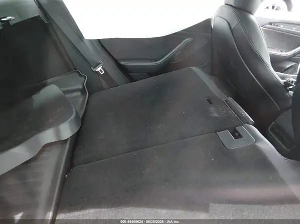 5YJ3E1EB7MF050884 2021 TESLA MODEL 3 - Image 8