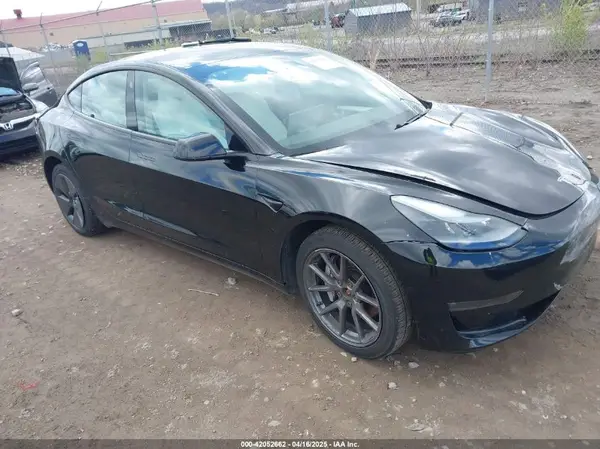 5YJ3E1EB7MF052988 2021 TESLA MODEL 3 - Image 1