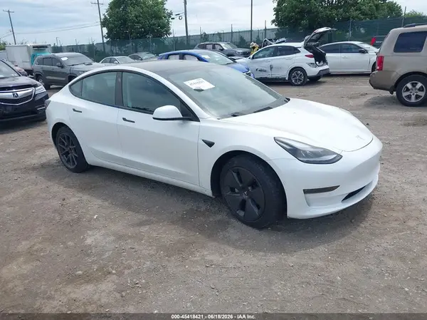 5YJ3E1EB7MF054854 2021 TESLA MODEL 3 - Image 1
