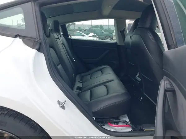 5YJ3E1EB7MF054854 2021 TESLA MODEL 3 - Image 8