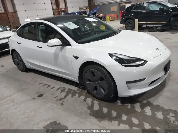 5YJ3E1EB7MF056684 2021 TESLA MODEL 3 - Image 1