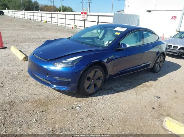 5YJ3E1EB7MF059696 2021 TESLA MODEL 3 - Image 2
