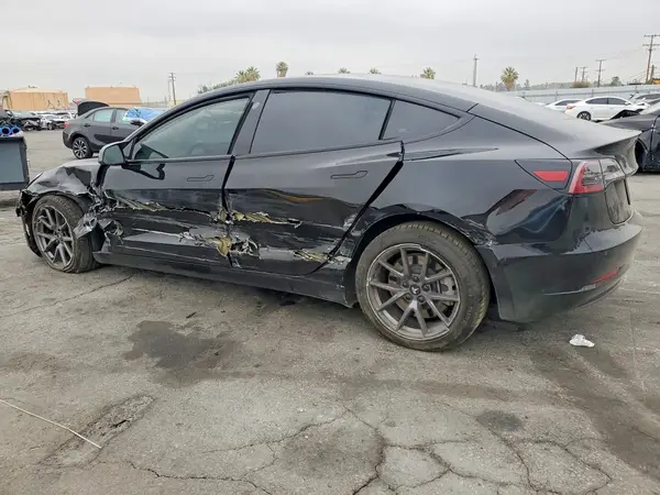 5YJ3E1EB7MF060444 2021 TESLA MODEL 3 - Image 2