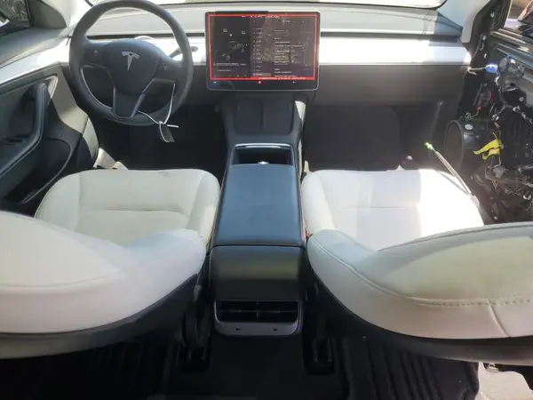 5YJ3E1EB7MF072402 2021 TESLA MODEL 3 - Image 8