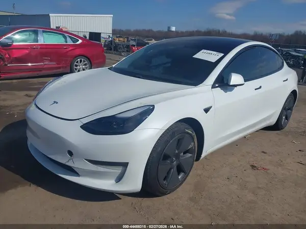 5YJ3E1EB7MF079656 2021 TESLA MODEL 3 - Image 2