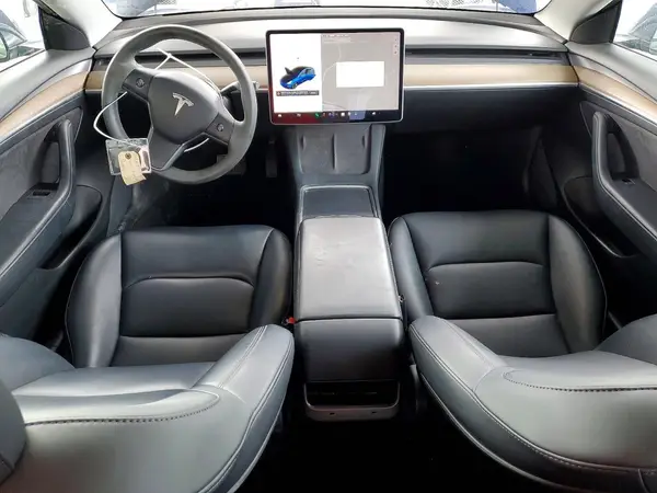 5YJ3E1EB7MF085375 2021 TESLA MODEL 3 - Image 8
