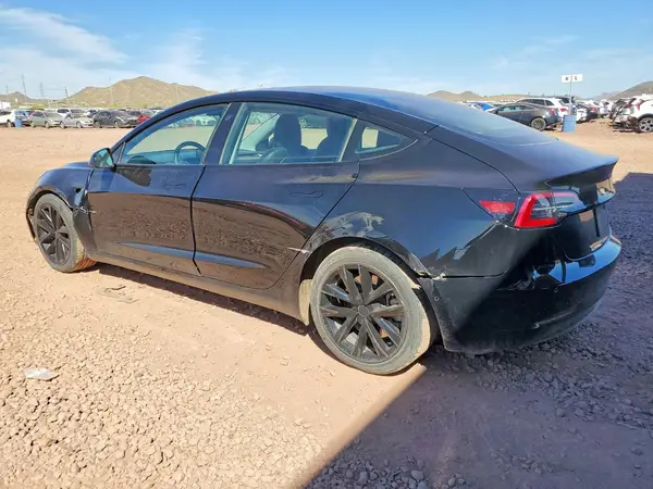 5YJ3E1EB7MF098532 2021 TESLA MODEL 3 - Image 2