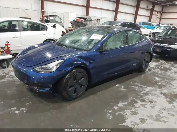 5YJ3E1EB7MF836992 2021 TESLA MODEL 3 - Image 2