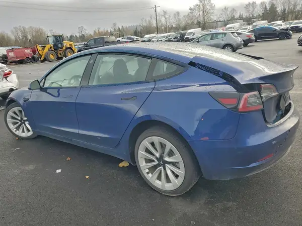 5YJ3E1EB7MF875016 2021 TESLA MODEL 3 - Image 2