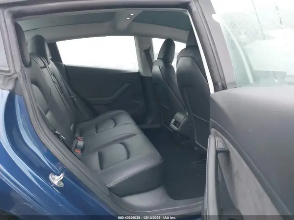 5YJ3E1EB7MF875775 2021 TESLA MODEL 3 - Image 8