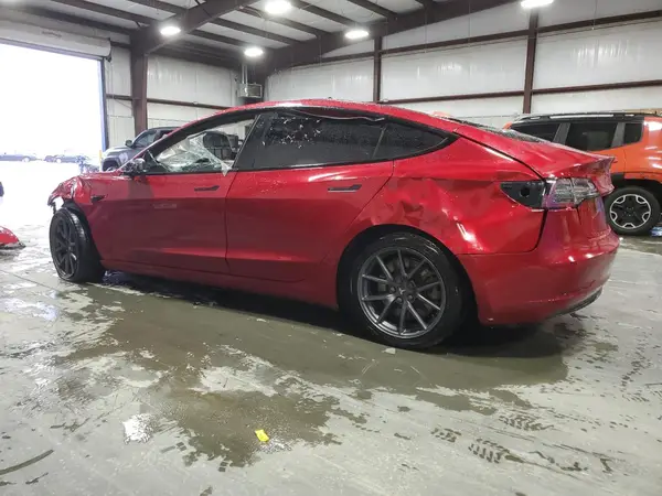 5YJ3E1EB7MF902845 2021 TESLA MODEL 3 - Image 2