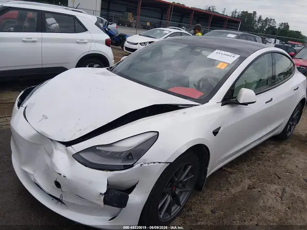 5YJ3E1EB7MF903333 2021 TESLA MODEL 3 - Image 2