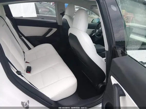 5YJ3E1EB7MF903333 2021 TESLA MODEL 3 - Image 8