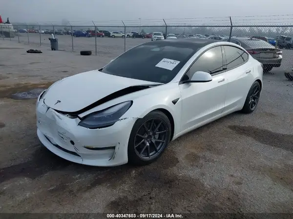 5YJ3E1EB7MF903400 2021 TESLA MODEL 3 - Image 2