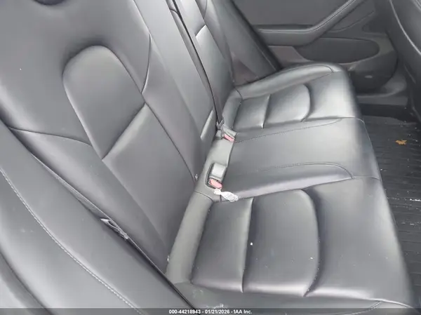 5YJ3E1EB7MF915580 2021 TESLA MODEL 3 - Image 8