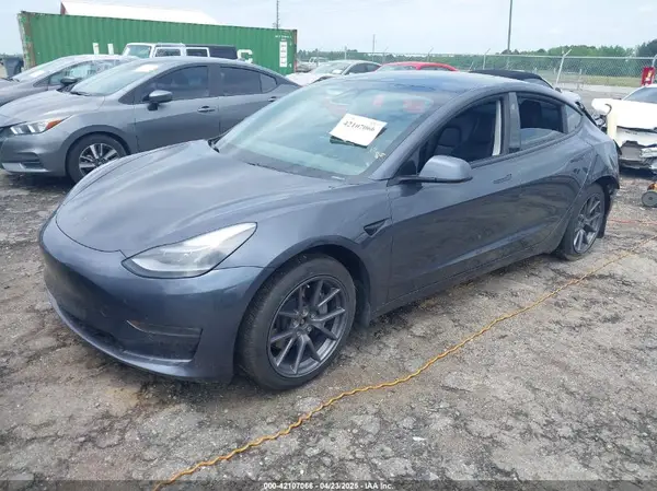 5YJ3E1EB7MF923632 2021 TESLA MODEL 3 - Image 2