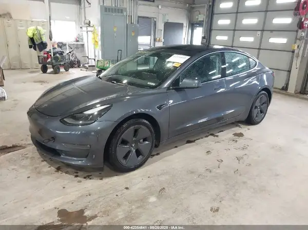 5YJ3E1EB7MF927938 2021 TESLA MODEL 3 - Image 2