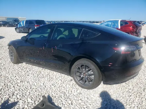 5YJ3E1EB7MF936977 2021 TESLA MODEL 3 - Image 2