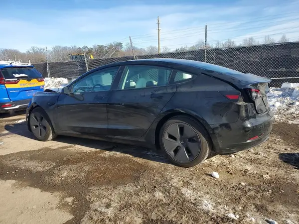 5YJ3E1EB7MF948028 2021 TESLA MODEL 3 - Image 2