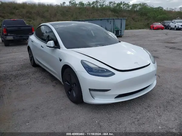 5YJ3E1EB7MF979988 2021 TESLA MODEL 3 - Image 1
