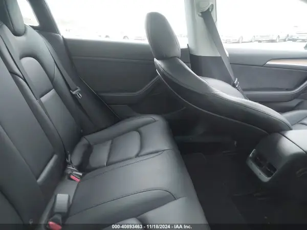 5YJ3E1EB7MF979988 2021 TESLA MODEL 3 - Image 8