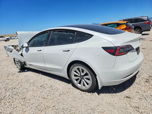 5YJ3E1EB7MF980526 2021 TESLA MODEL 3 - Image 2