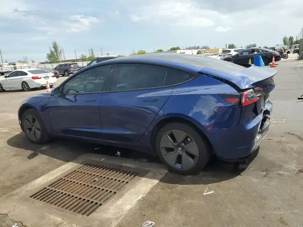 5YJ3E1EB7NF101835 2022 TESLA MODEL 3 - Image 2