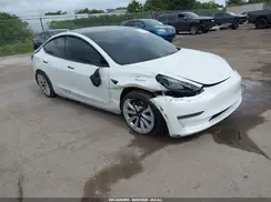 5YJ3E1EB7NF103763 2022 TESLA MODEL 3