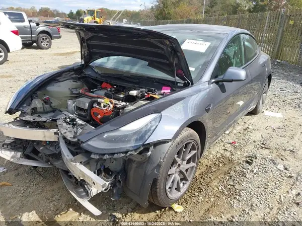 5YJ3E1EB7NF107960 2022 TESLA MODEL 3 - Image 2