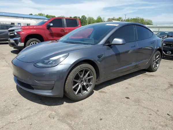 5YJ3E1EB7NF109045 2022 TESLA MODEL 3 - Image 1