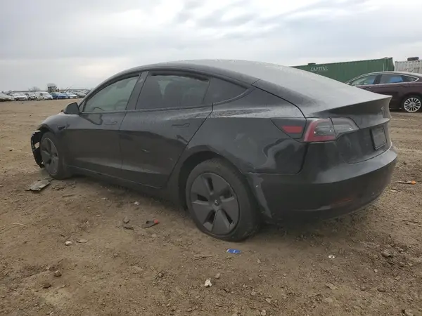 5YJ3E1EB7NF110261 2022 TESLA MODEL 3 - Image 2